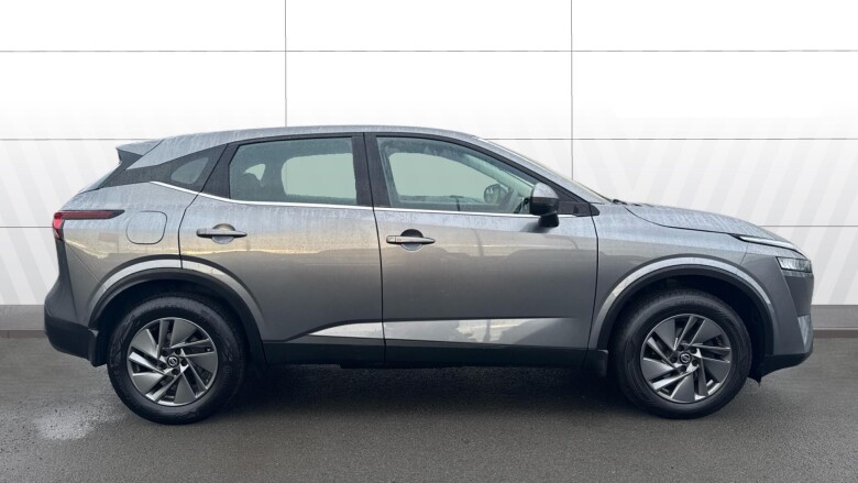 Nissan Qashqai 1.3 DiG-T MH Acenta Premium 5dr Petrol Hatchback